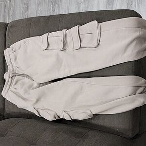 AEROPOSTALE Cargo Sweatpants in Taupe